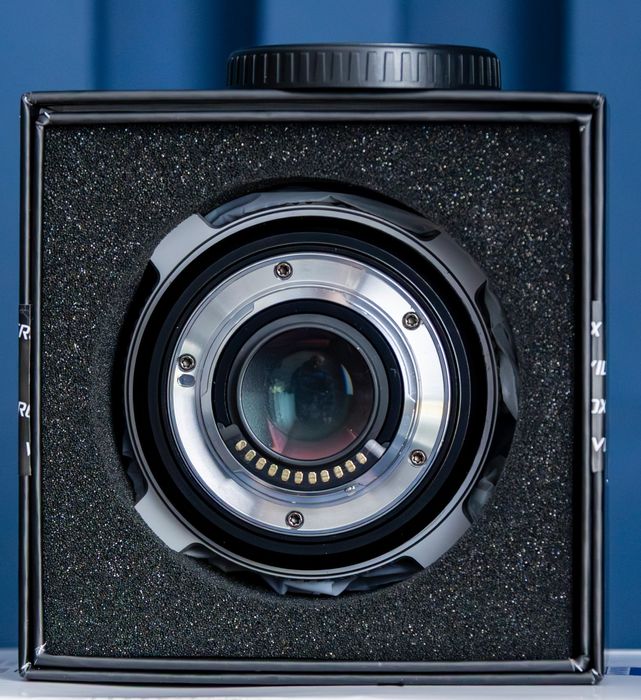 Viltrox EF-M2 Pro adapter Canon na MFT