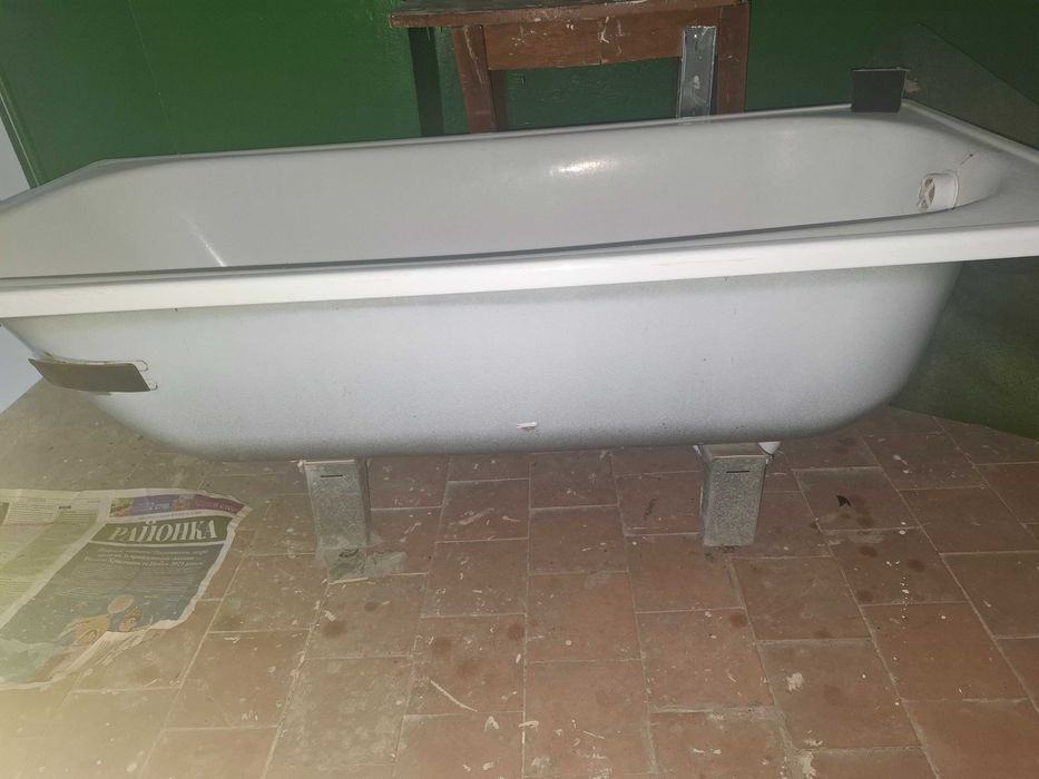 Железная ванная б-у