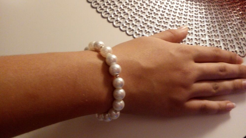 Bransoletka perły z zawieszką