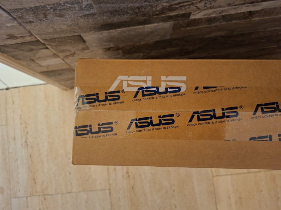 Monitor Asus VY249HGE