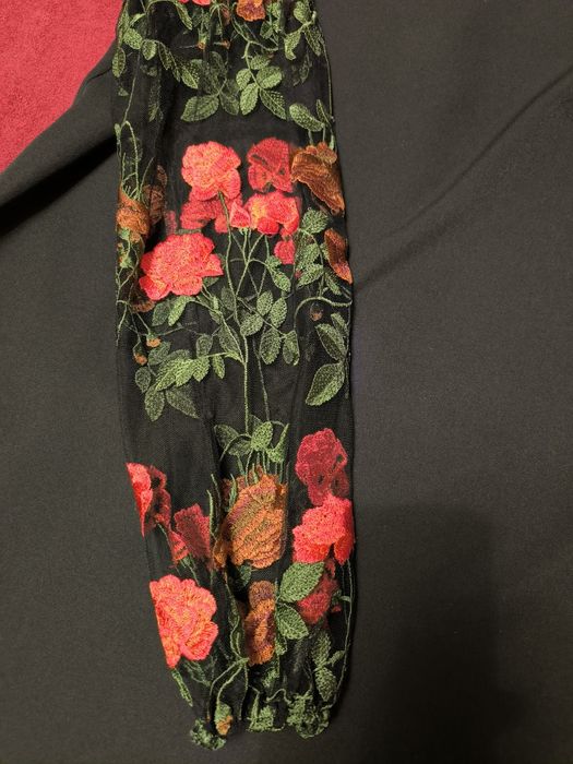 Śliczna elegancka sukienka La Blanche, ozdobne rękawy, XL