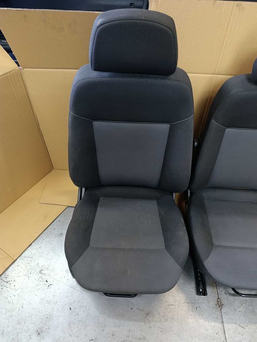 Astra H fotel przedni przód Europa stan bdb kombi i HB 5d Opel