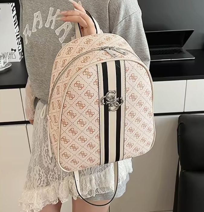 Plecak Guess premium Modny biały