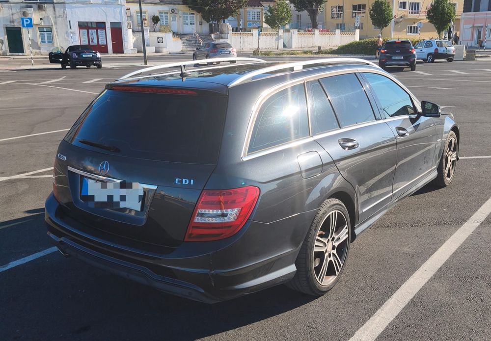 Mercedes C 220 W204 automatica Edition C 11/2013 275000km