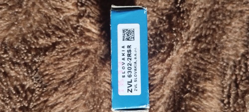 4 Підшипника zvl 6302