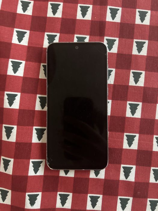 Samsung s23 uzywany z pudelkiem