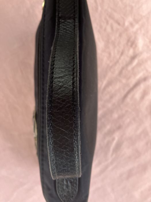 Clutch vintag Longchamp Original preta desenho exclusivo ( como nova )