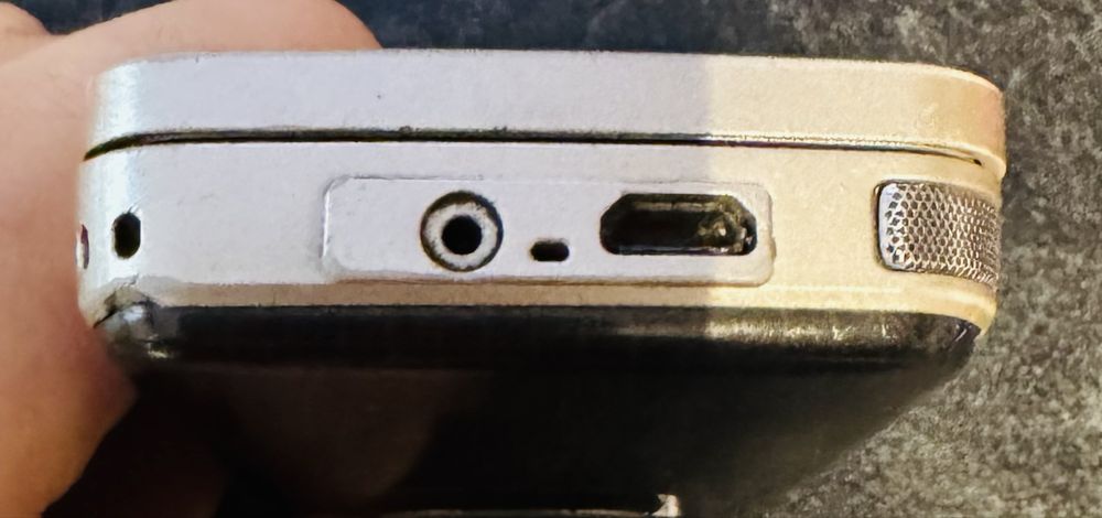 Stary telefon nokia N96