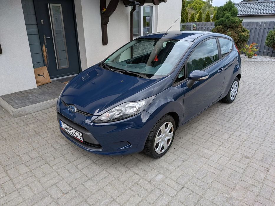 Ford Fiesta 1.2 benzyna, 60 koni, manual, ubezpieczony i zarejestrowany,