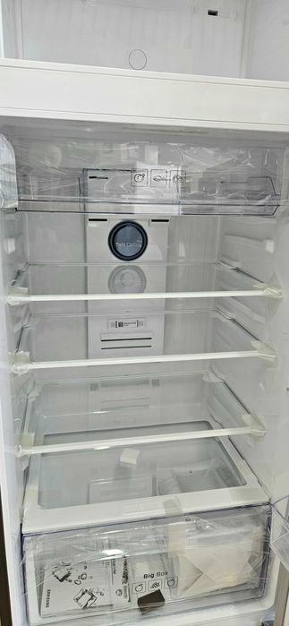 Frigorífico 2 Portas Com Congelador Samsung