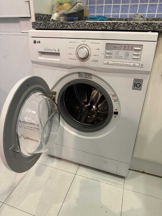 Máquina de Lavar Roupa LG – 7 kg