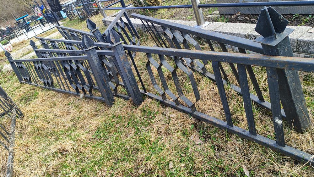 Оградка на могилу