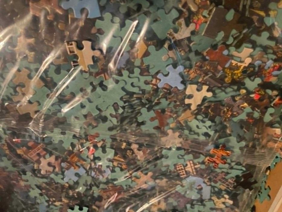 Stare puzzle Hestair miasto rynek 2000