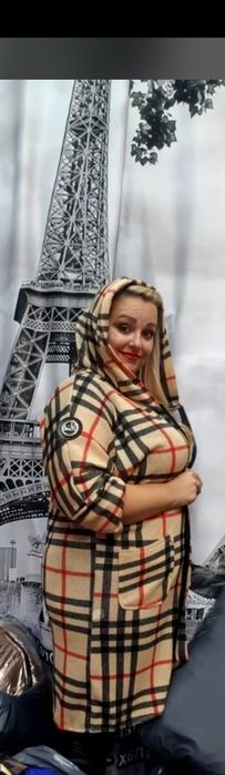 Piekny duzy plaszcz sweterkowy modna krata Burberry duuuuzy r. 50-60