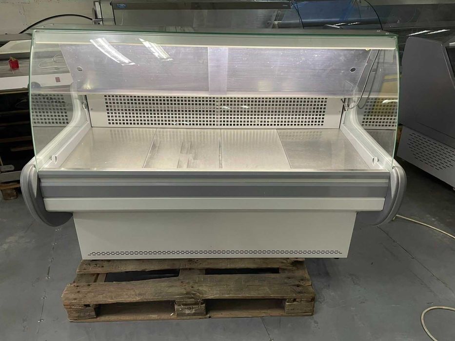 Холодильна вітрина 1,5 м Б/У