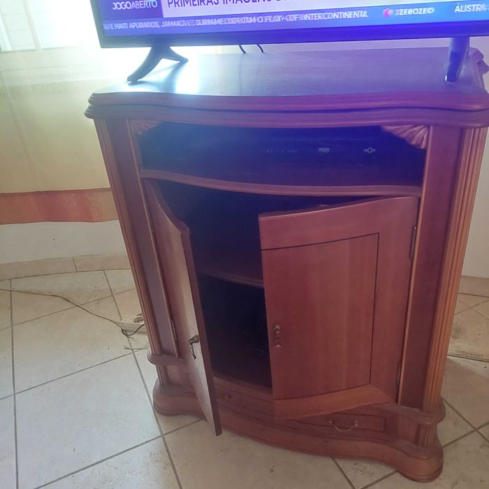 Móvel de sala escritório 2 iguais