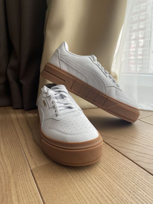 Puma жіночі кровіки нові 24,5 см