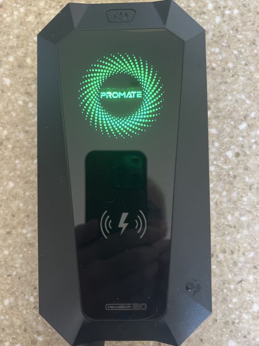 Мобільний пускозарядний пристрій Promate 19200 m/Ah black (hexabolt-20.black) HexaBolt-20 19200 mAh 1500A Jump Star