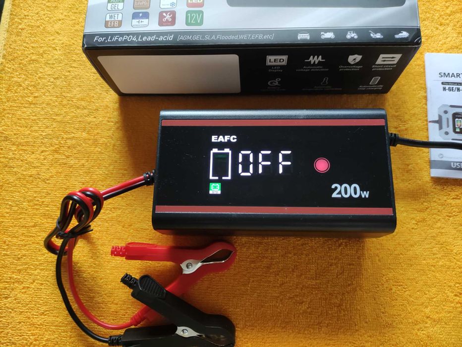 Автомобільний зарядний пристрій 12V 15A