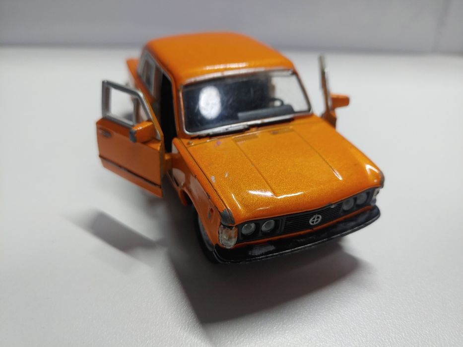 Welly Fiat 125P No. 42399