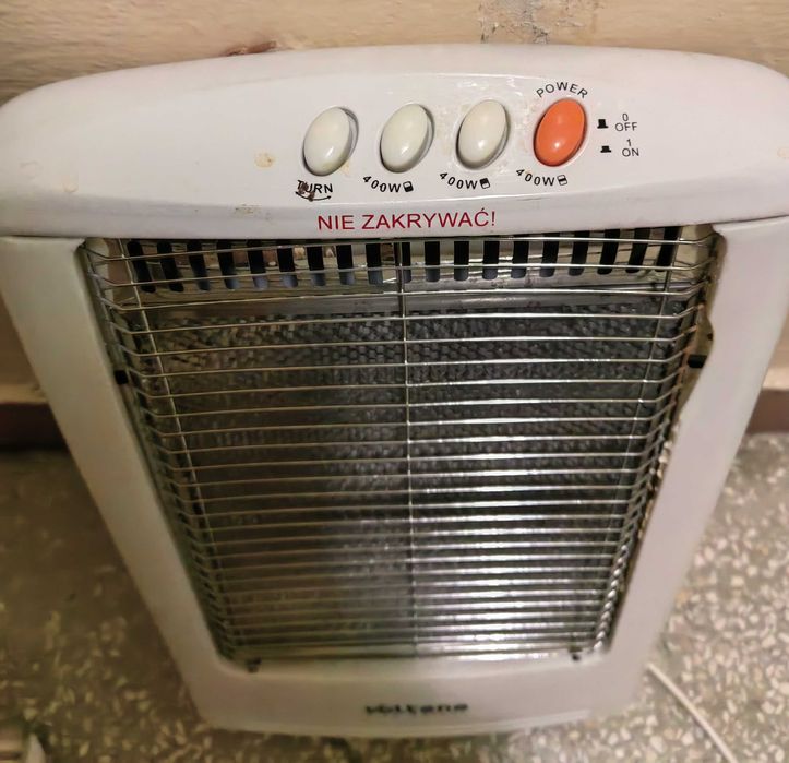 Grzejnik halogenowy Volteno moc 1200W sprawny