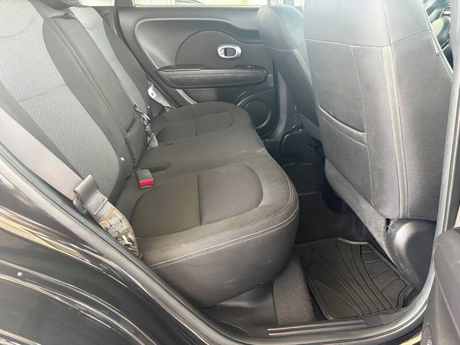 Kia Soul Plus      2018