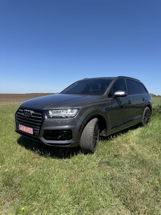 Ауді Q 7,пневмо,сама повна комплектація!!!
