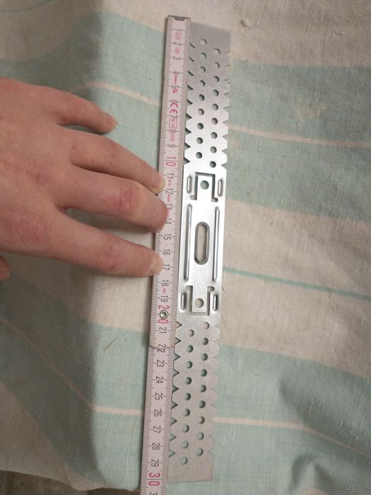 Wieszak do profili grzybek