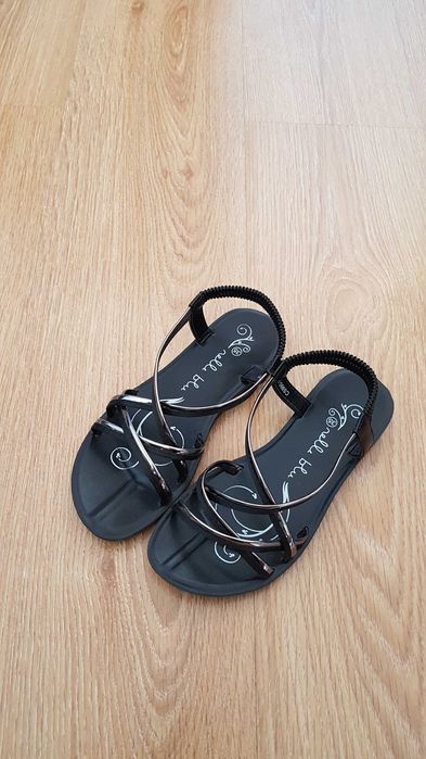 Sandały  rozm. 35