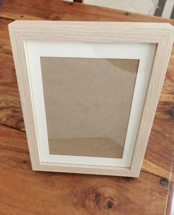 Selling a 27x21 frame64861336103299120