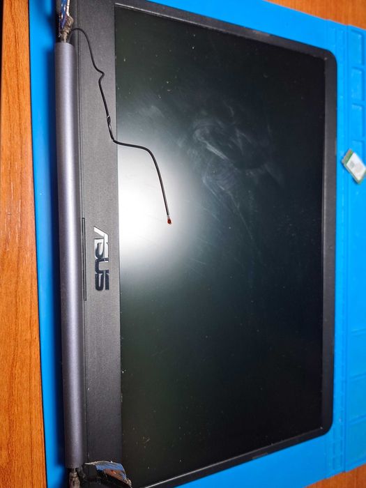 Ecrã 14'' Asus E406 + Carcaça do monitor