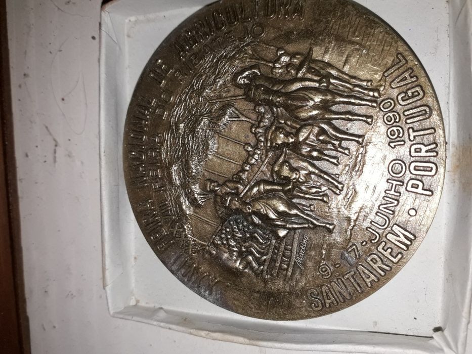Medalha antiga              .