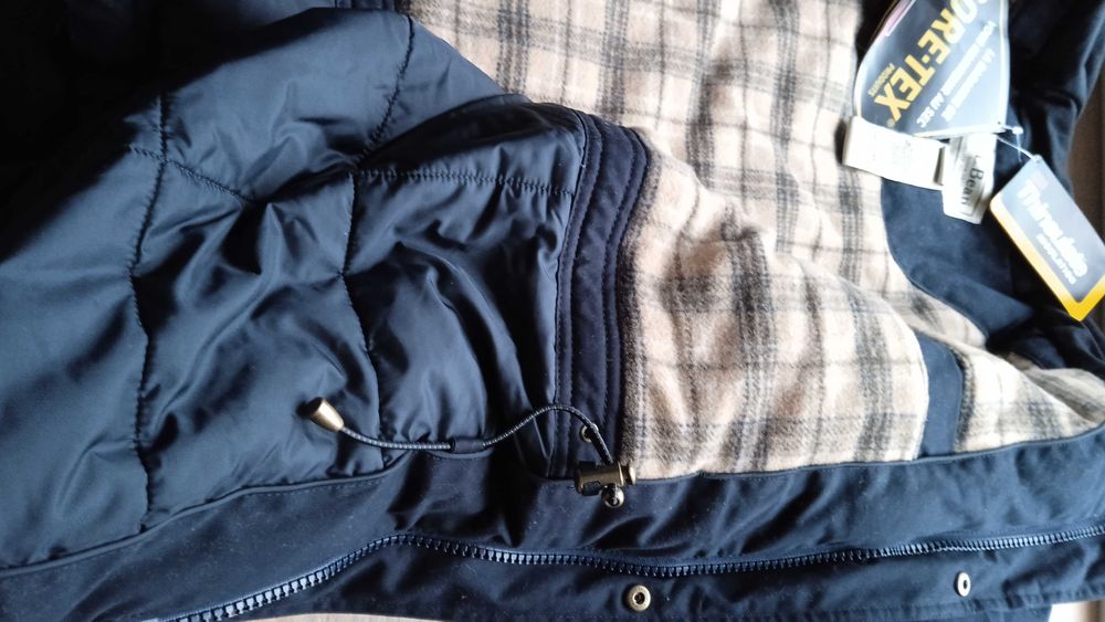 очень теплая куртка на Gortex /гортекс большого размера