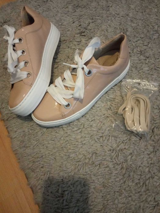 NOWE Buty Salamander skóra