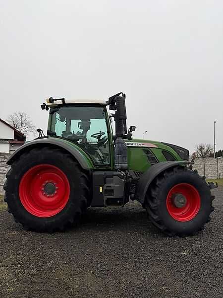 Fendt 724 S4 Vario Profi Plu 2017 Rok