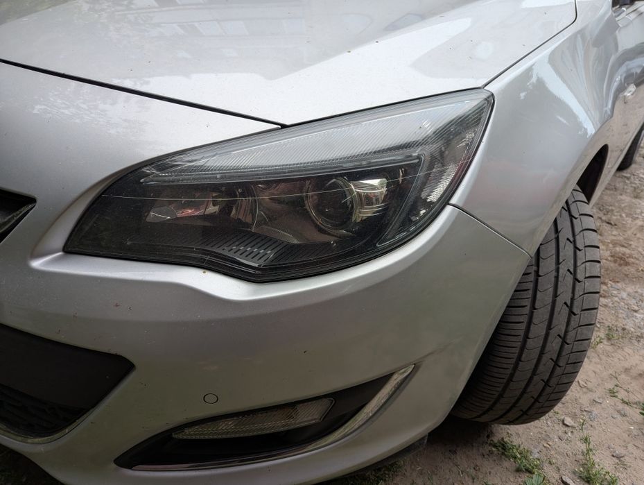 Opel Astra j 1.6 2015