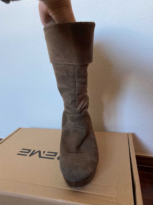 Bota camurça compensada Gianna