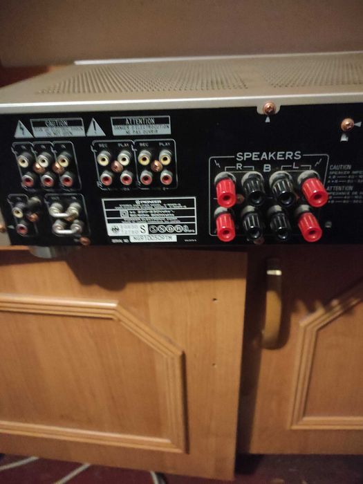 Pioner stereo amplifier a-502r