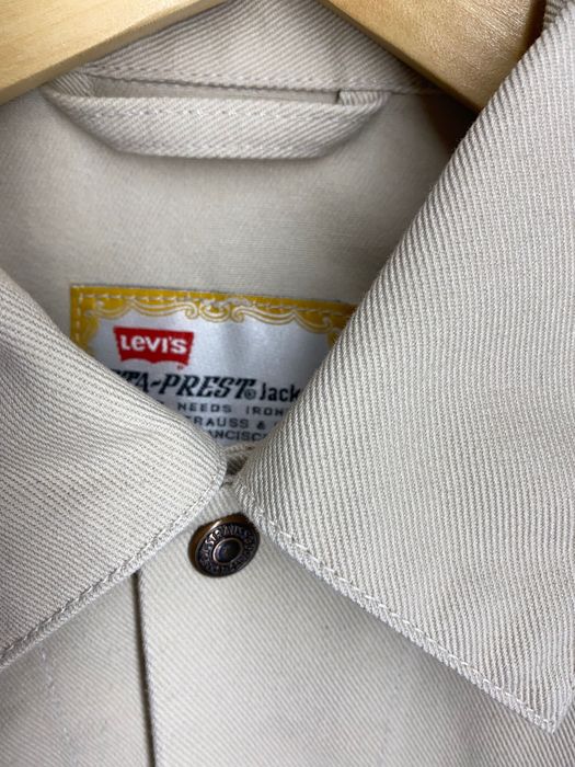 Beżowa kurtka vintage levi's