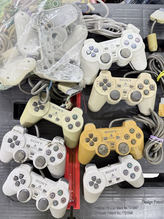 Zestaw uszkodzonych padów Sony Dualshock PlayStation PS1 PSX