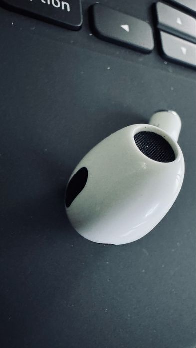 100 % oryginalna prawa słuchawka Apple AirPods 3
