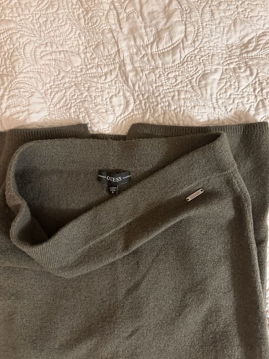 Зелена вʼязана спідниця GUESS