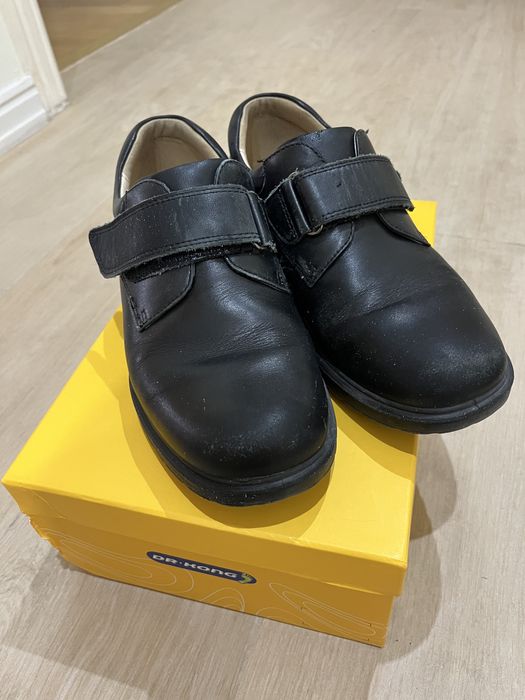 sapato de couro para menino