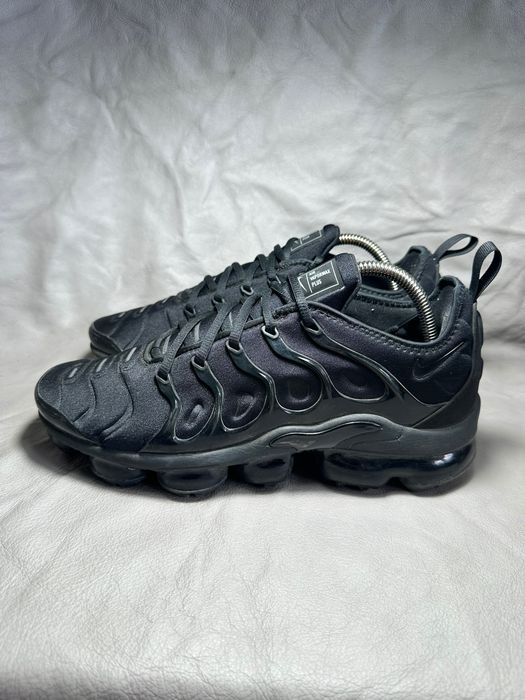 Sportowe buty Nike Air Vapormax plus r.42,5