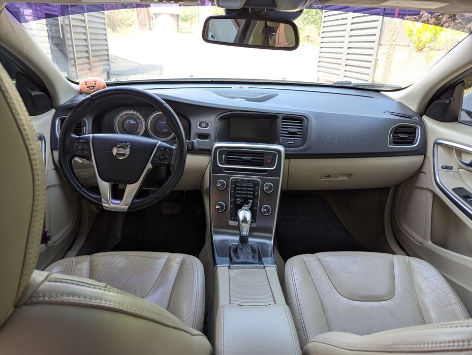 Volvo s60 2013 Повна комплектація