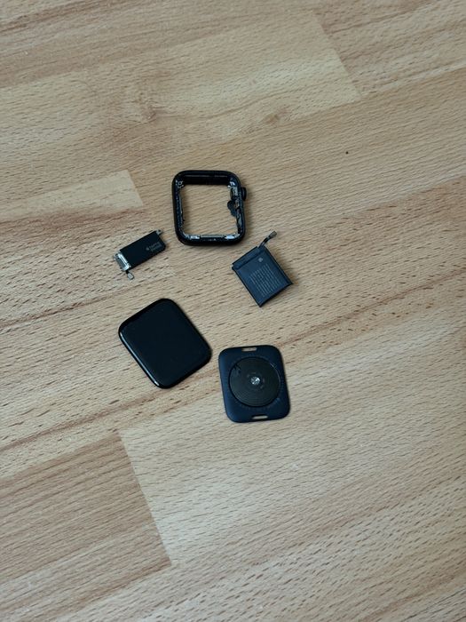 Запчасти Apple Watch SE 2 44 mm Midnight