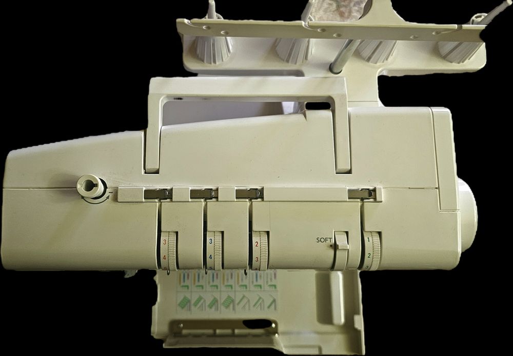 Janome Cowerlock CoverPro 2000CPX
