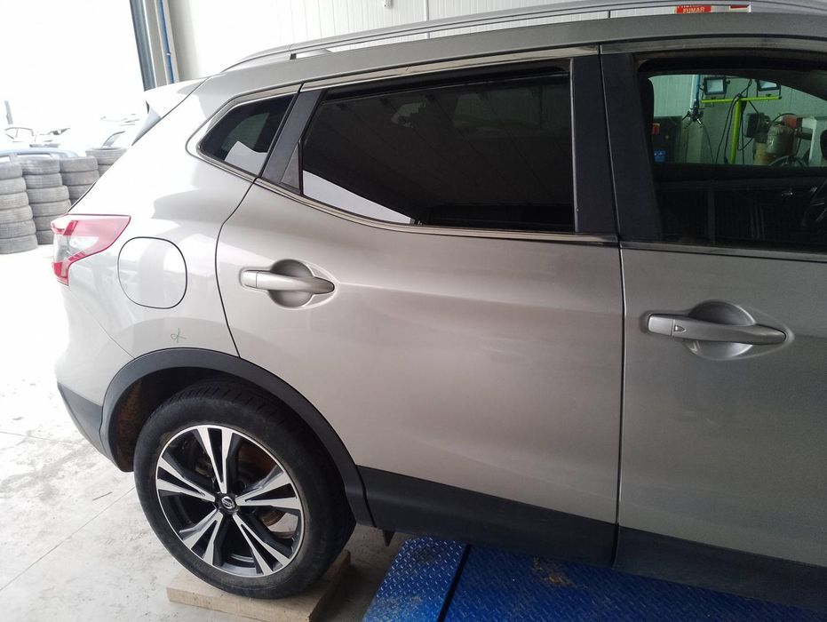 Porta Traseira Direita Nissan Qashqai J11E
