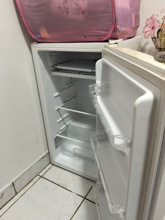 Mini bar / frigobar