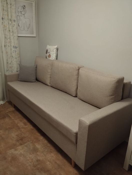 Wersalka, kanapa rozkładana, mało używana